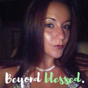 Meet your Posher, Whitney